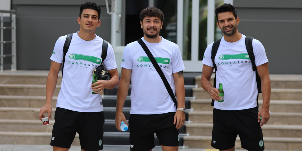 Konyaspor İstanbul'a gitti