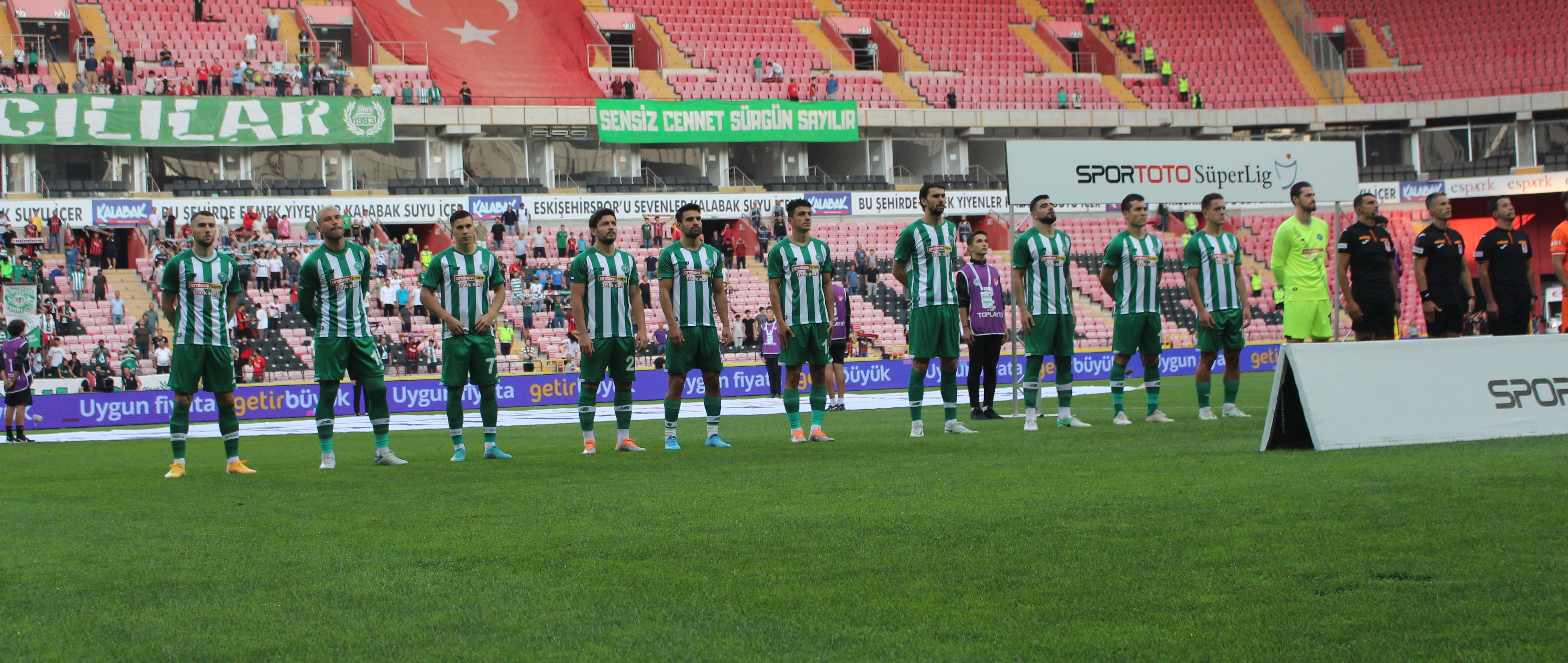 İstanbulspor - Konyaspor maçı hangi kanalda, saat kaçta? (Muhtemel 11'ler)