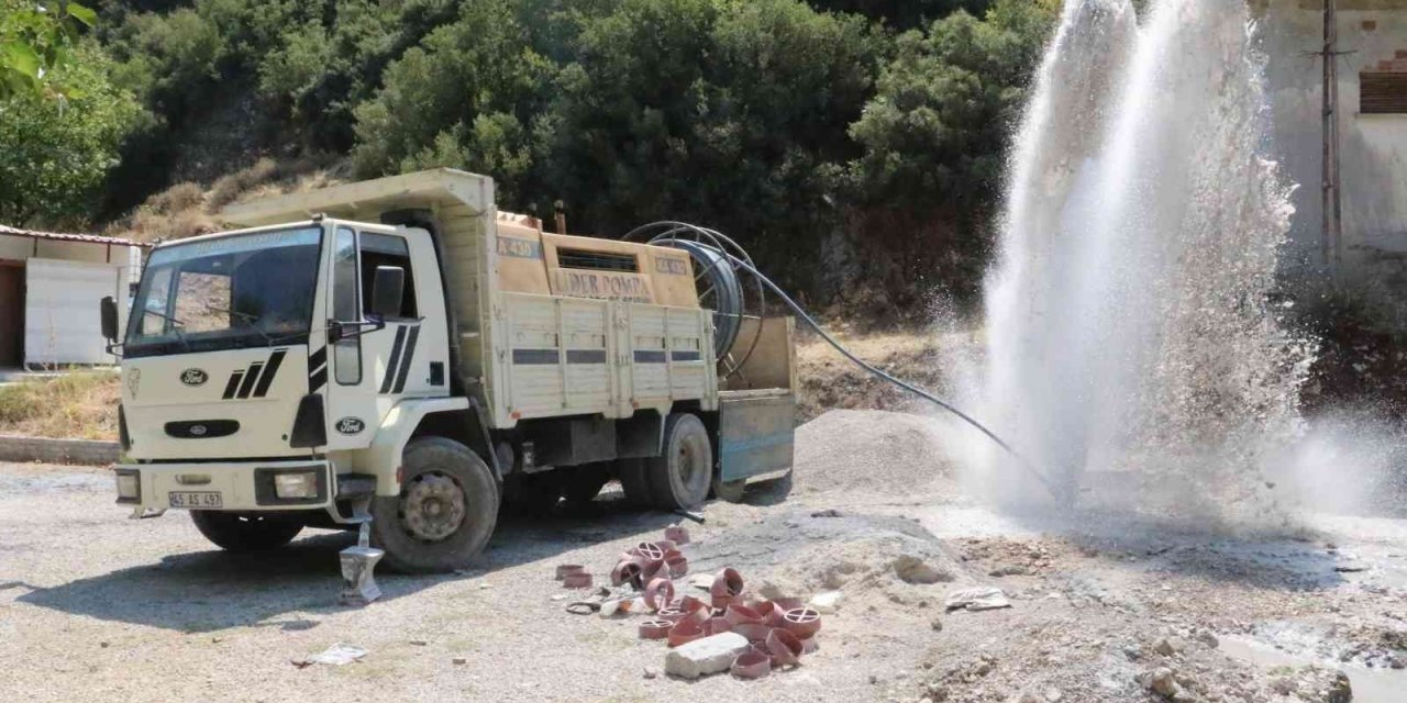 Manisa’nın 20 yıllık su ihtiyacı için sondajlar vurulmaya başlandı