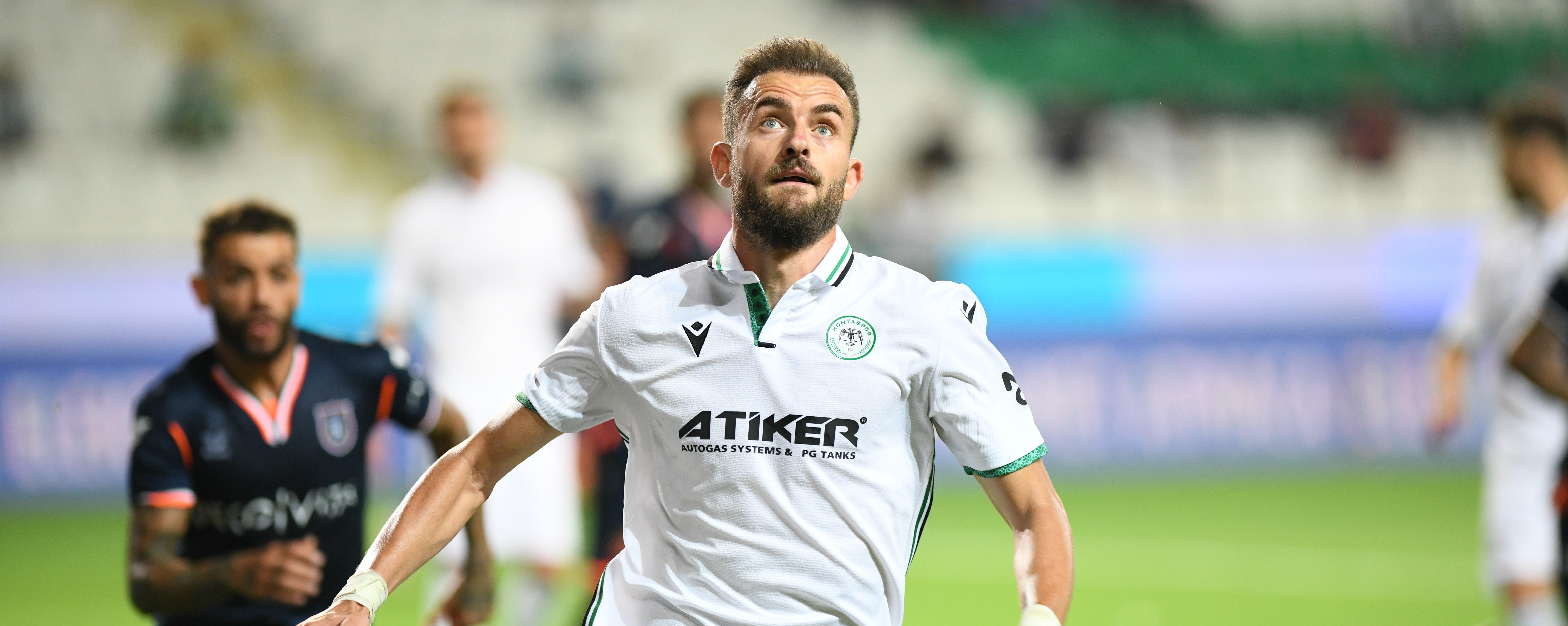 Konyaspor'dan Sokol Cikalleshi geçti