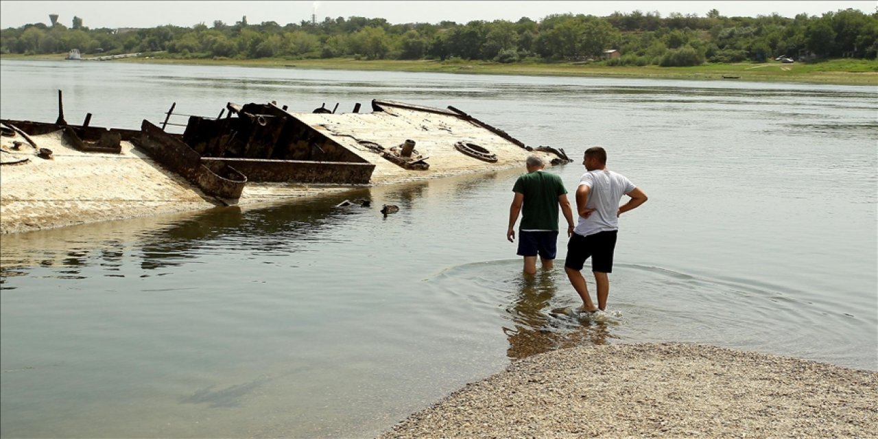 Srbija: Olupine ratnih brodova "isplivale" na površinu Dunava, sledi zahtevan projekat čišćenja