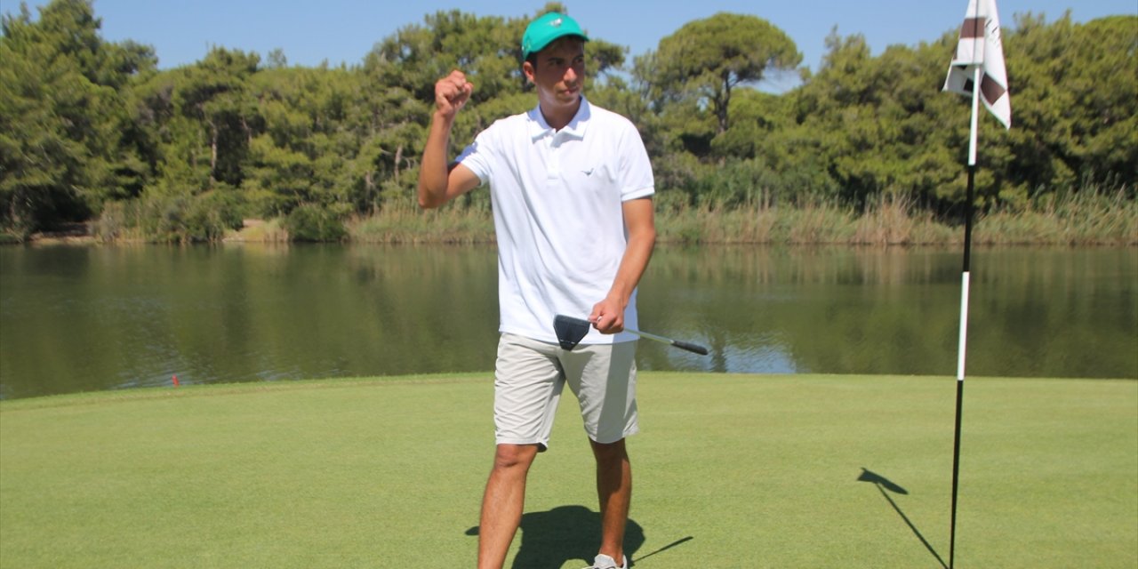 Türkiye’nin en genç profesyonel golf sporcusu Yılmaz Batan Avrupa şampiyonluğunu hedefliyor