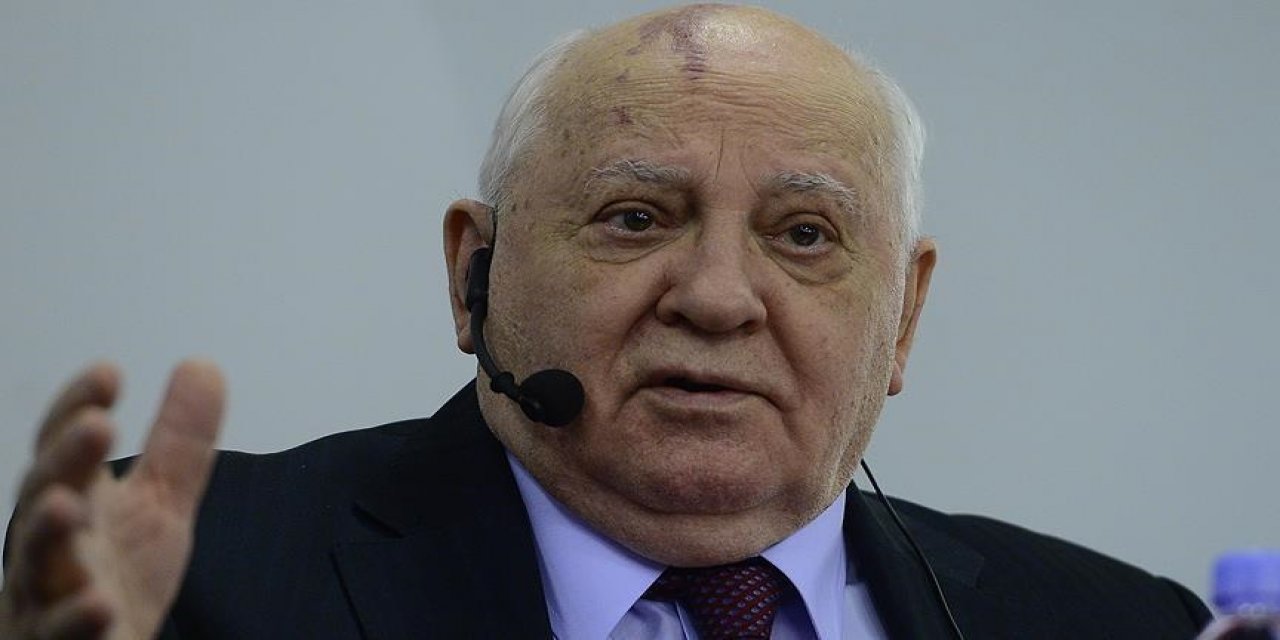 Décès de Gorbatchev : émotion en Occident, indifférence en Russie