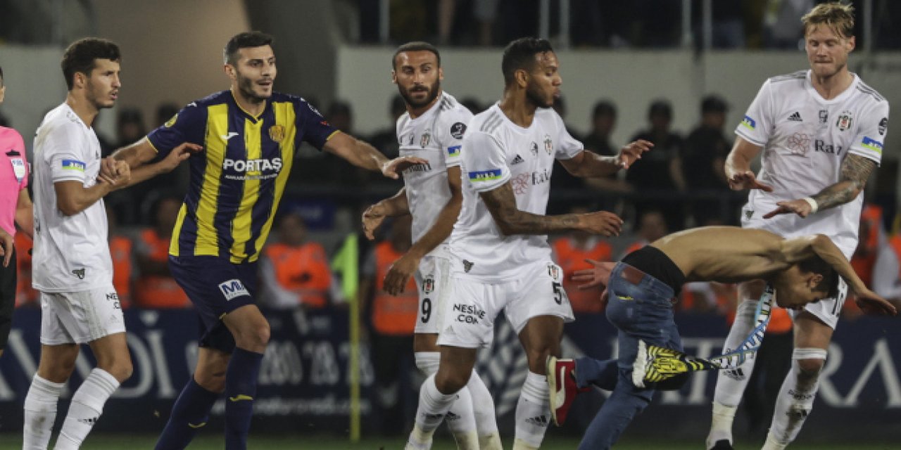 Beşiktaş, Josef'in kırmızı kartının iptalini istiyor