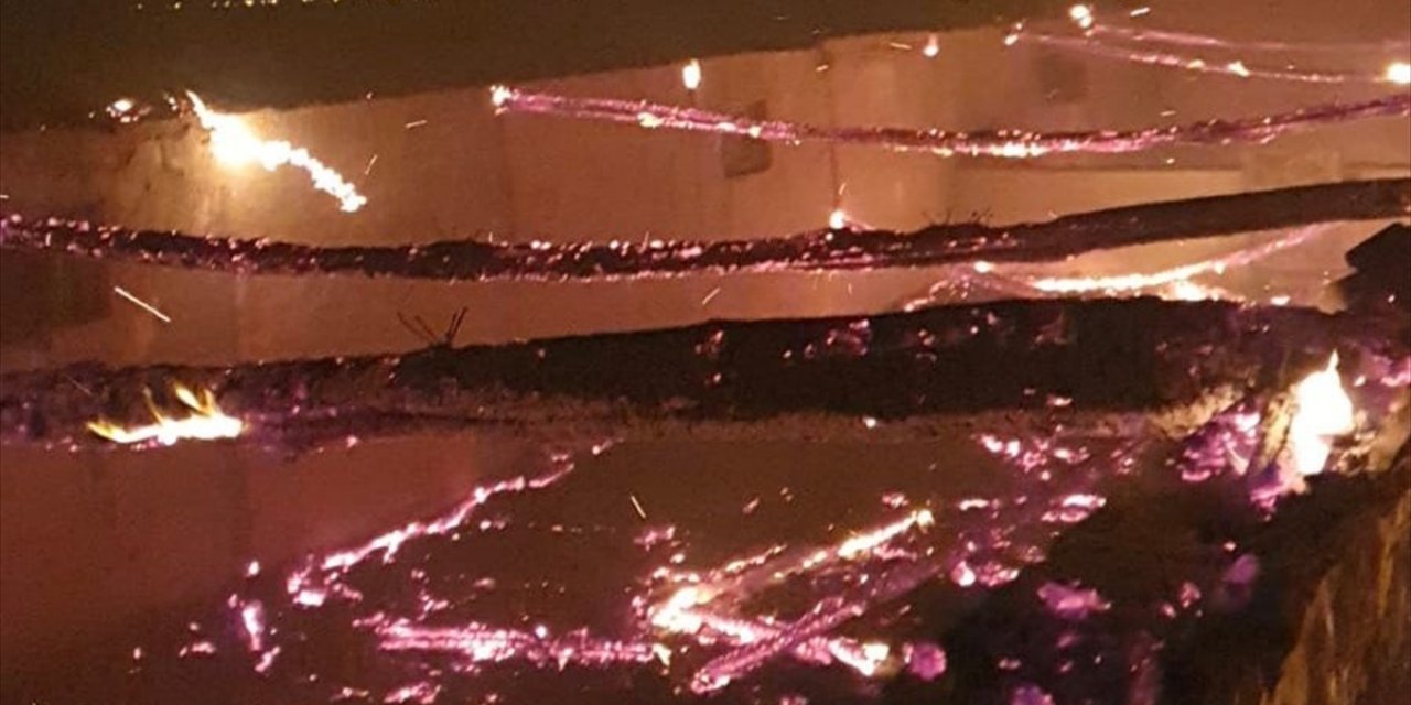 Konya'da yangın! Maddi hasar oluştu