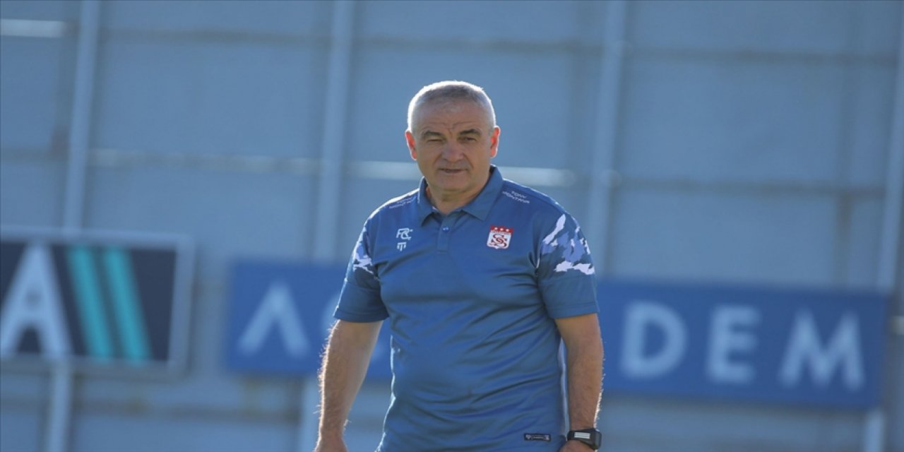 Sivasspor Teknik Direktörü Rıza Çalımbay'dan "fikstür" tepkisi