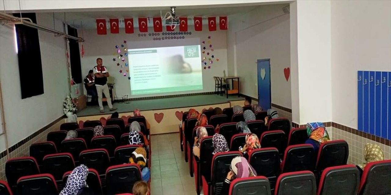 Beyşehir'de annelere uyuşturucu konulu seminer verildi