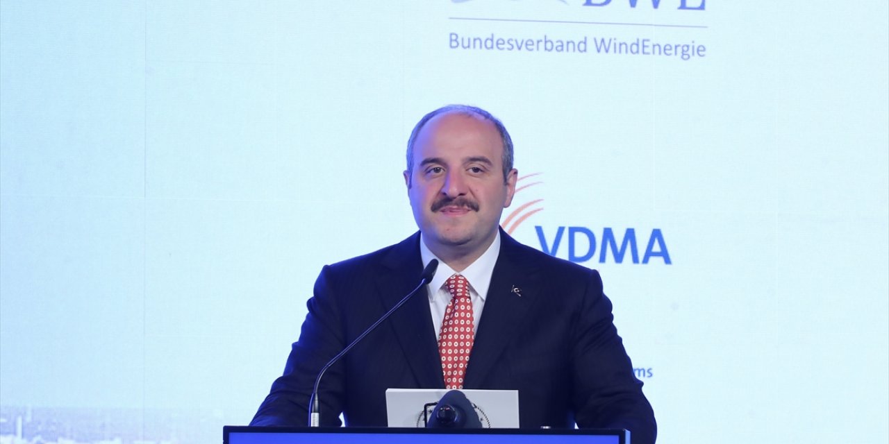 Varank: "Türkiye, rüzgar enerjisinin merkezi olmaya hazır"