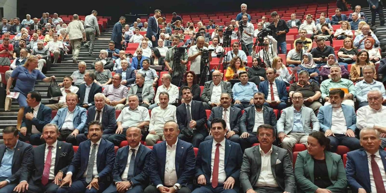 Bakan Çavuşoğlu: “Şanghay’dan üyelik teklifi gelince batı hemen tedirgin oldu”