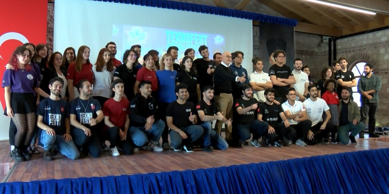 TEKNOFEST Karadeniz’de 16 ödül kazanan 11 takım bir araya geldi