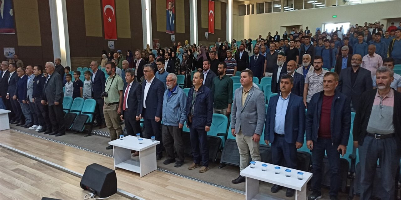 Beyşehir'de "Çağrıya kulak ver" konferansı