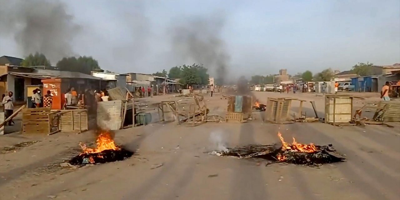 Orta Afrika ülkesinde "süresiz sokağa çıkma yasağı" getirildi