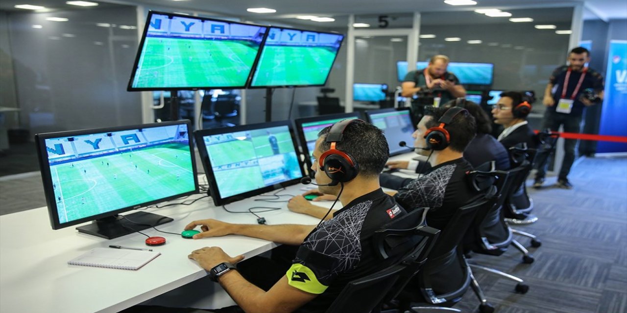 Beşiktaş - Ümraniyespor maçının VAR hakemi belli oldu