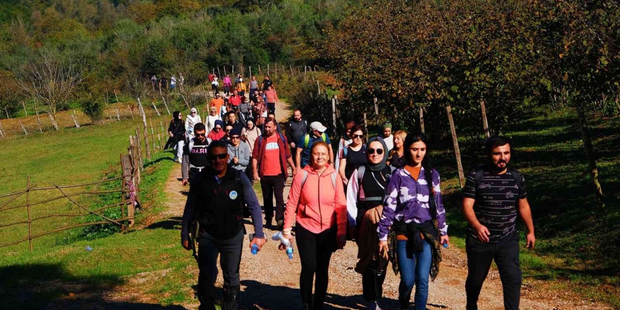 Doğa tutkunları sonbaharın her tonunu keşfetti