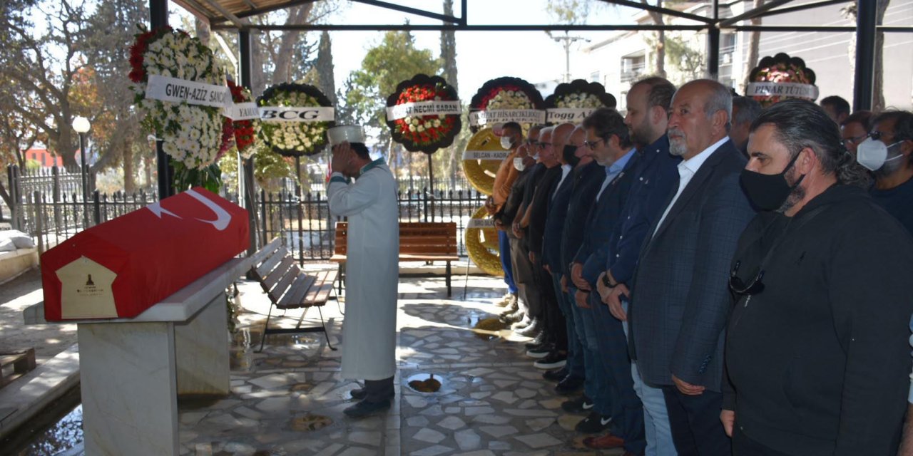 Aziz Sancar'ın ağabeyi ve yengesi bir gün arayla hayatını kaybetti