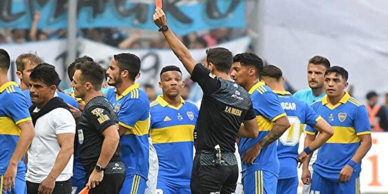 Kupa finalinde 11 kişiye kırmızı kart!