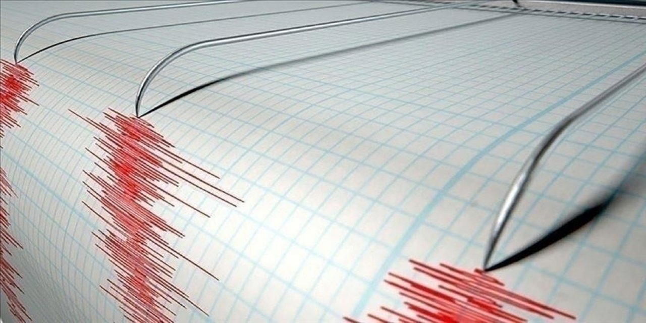 Bitlis'in Ahlat ilçesinde 4,2 büyüklüğünde deprem