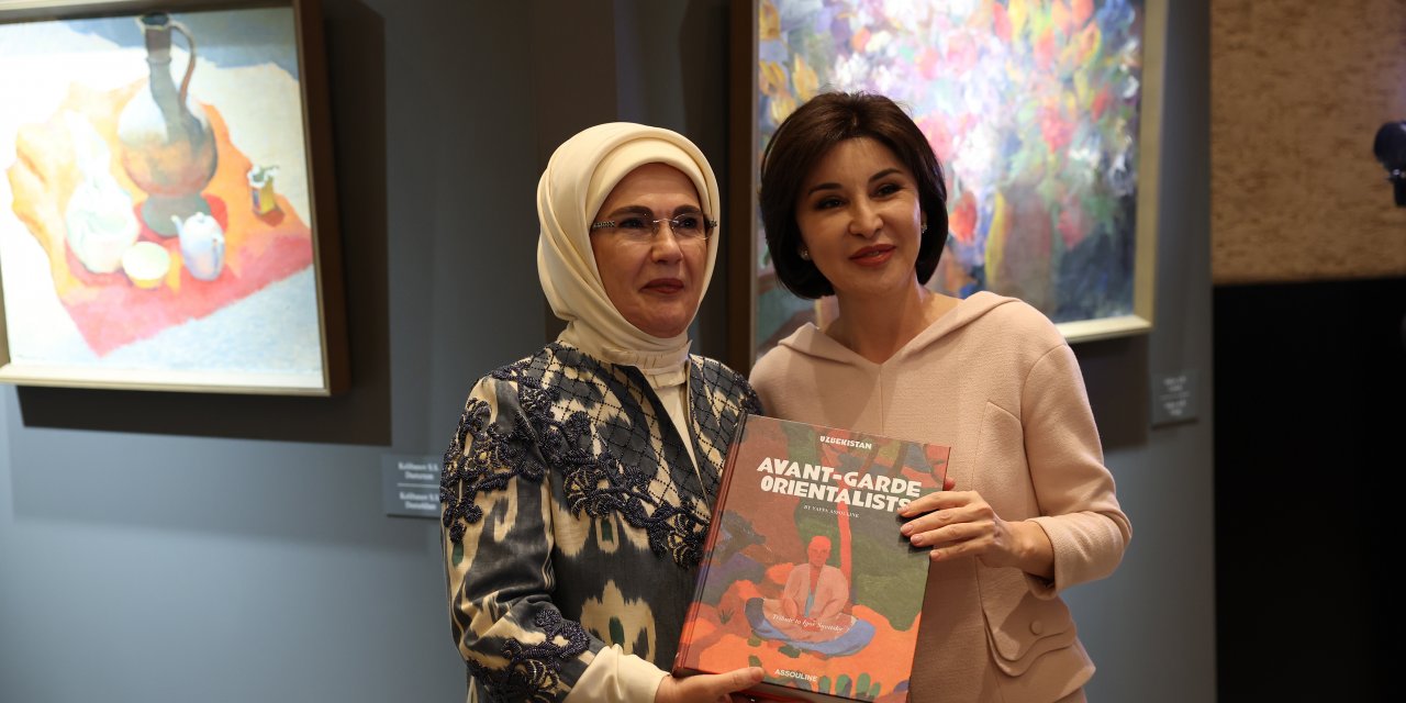 Emine Erdoğan, Özbekistan’ın Renkleri Sergisi’ni ziyaret etti