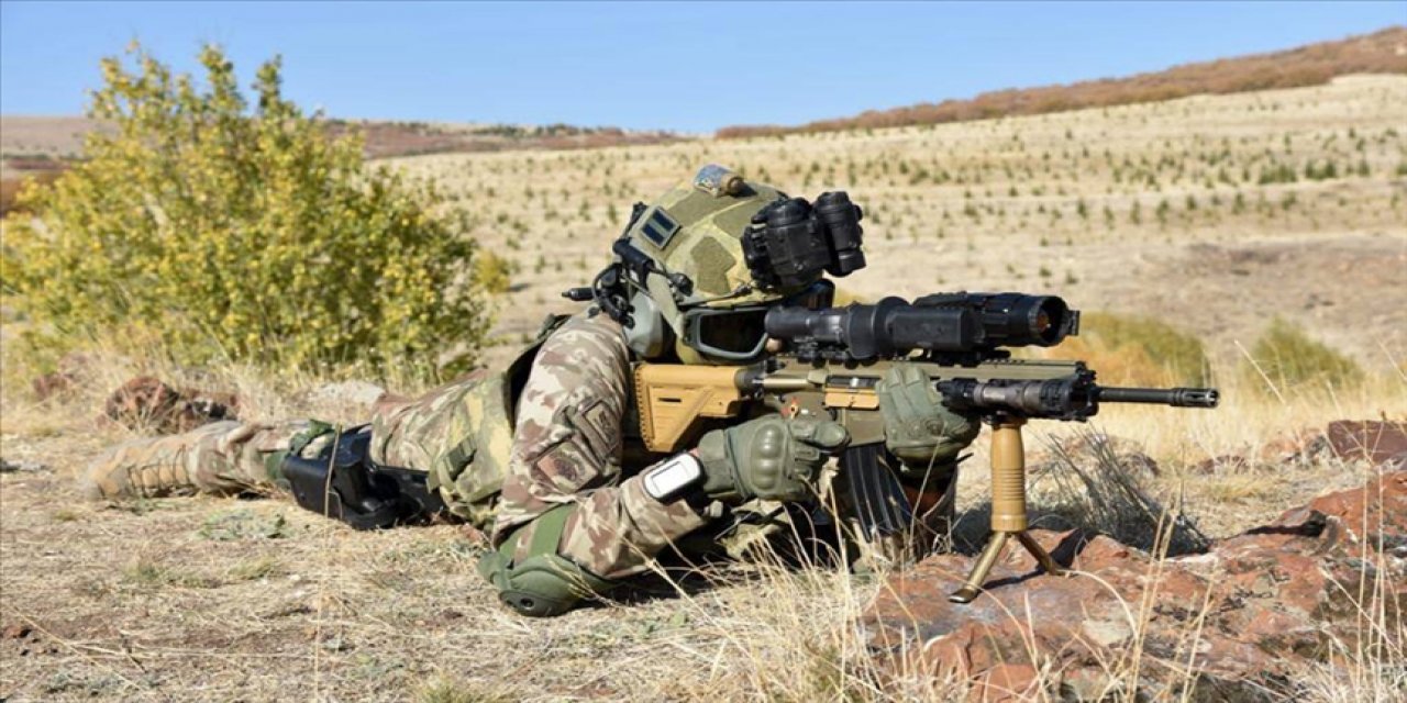 Taciz ateşi açan 2 PKK/YPG'li terörist etkisiz hale getirildi