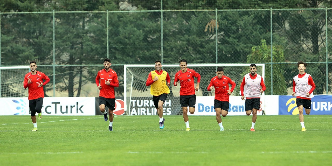 A Milli Futbol Takımı Çekya maçının hazırlıklarına başladı