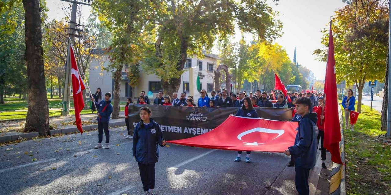 Şehit öğretmen Ayşenur Alkan’ın anısına yürüdüler