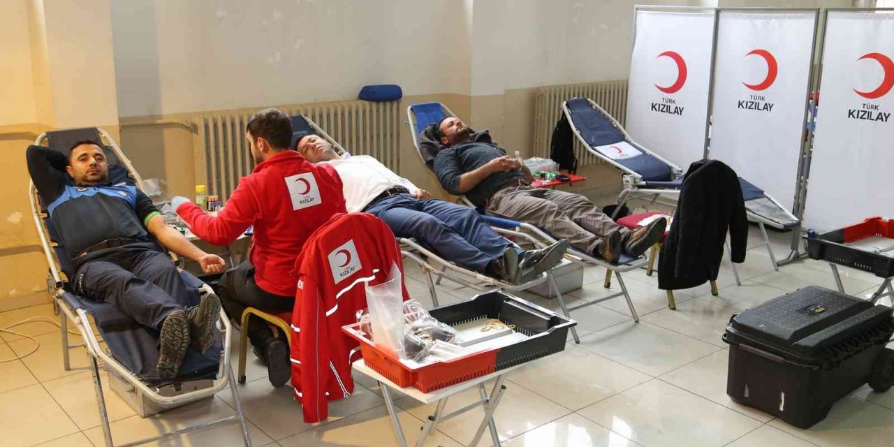 Hadim’deki kan bağışı kampanyasına yoğun ilgi