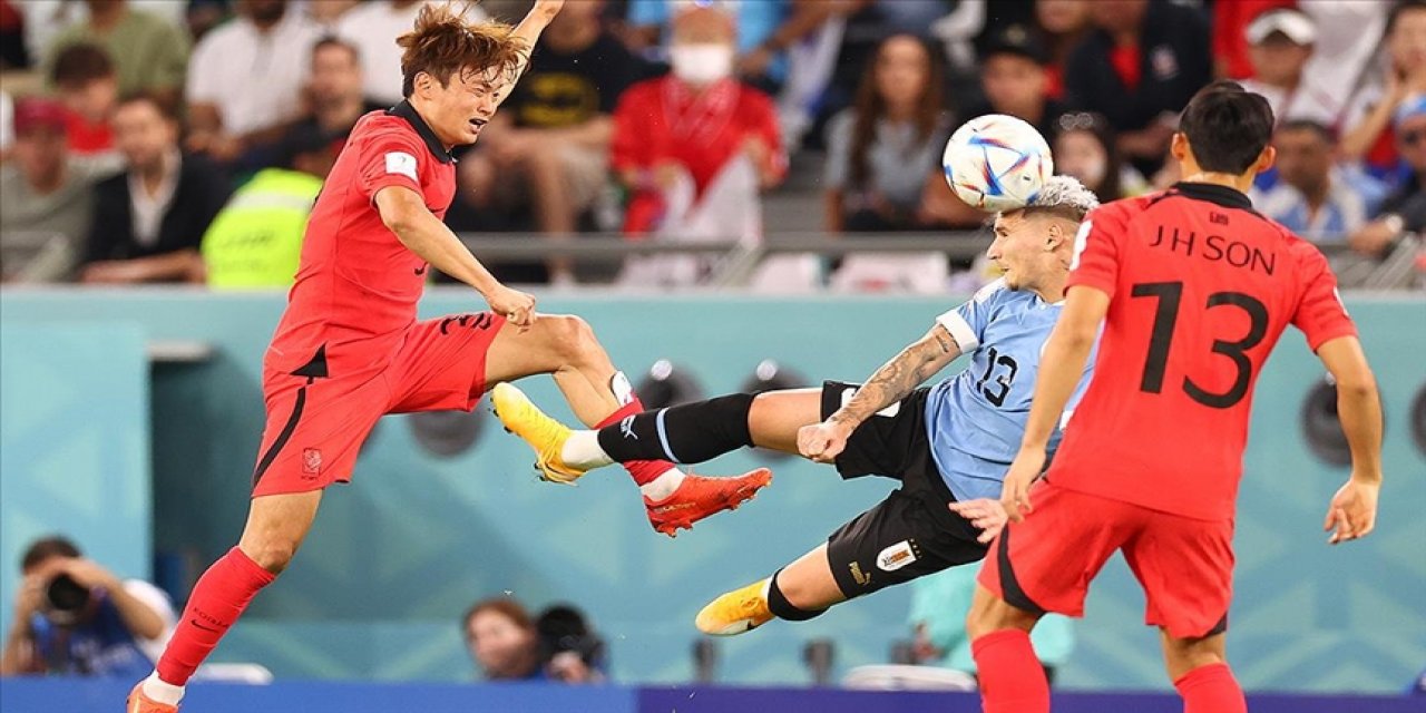 Uruguay-Güney Kore maçında puanlar paylaşıldı