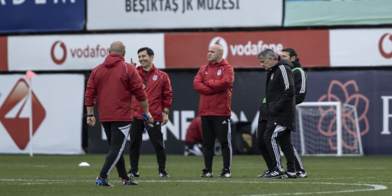 Şenol Güneş, savunma için iki ismi düşünüyor