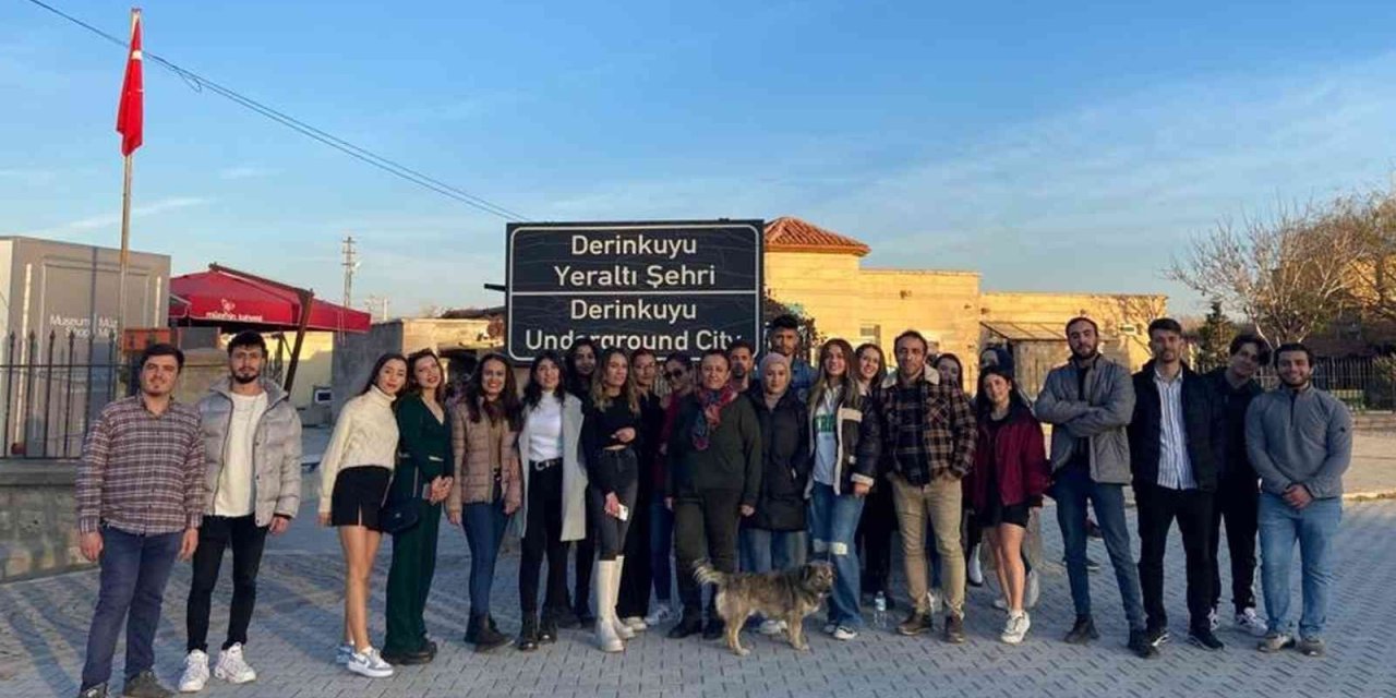 Turizm bölümü öğrencileri yeraltı şehrini gezdi