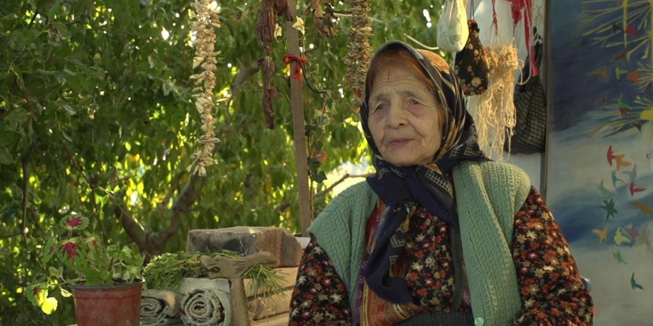 Konya'da dünyaya geldi... 99 yaşındaki Selver Nine 'Yaşayan İnsan Hazineleri' listesine önerildi