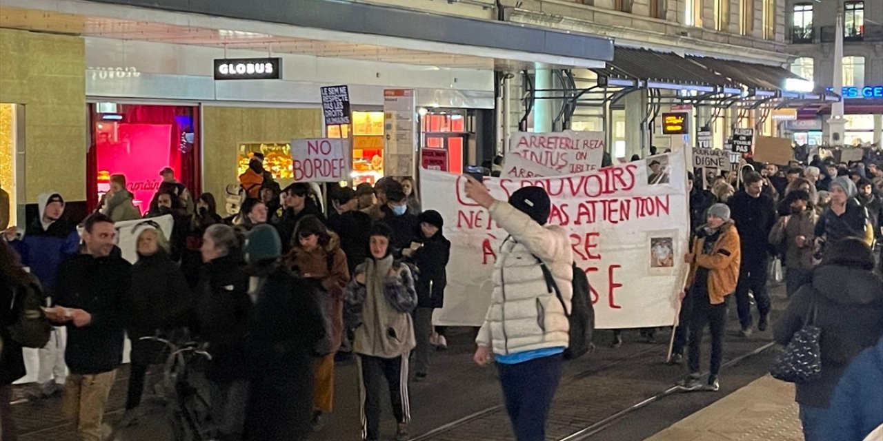 İsviçre'de Afgan göçmen intiharının ardından protesto