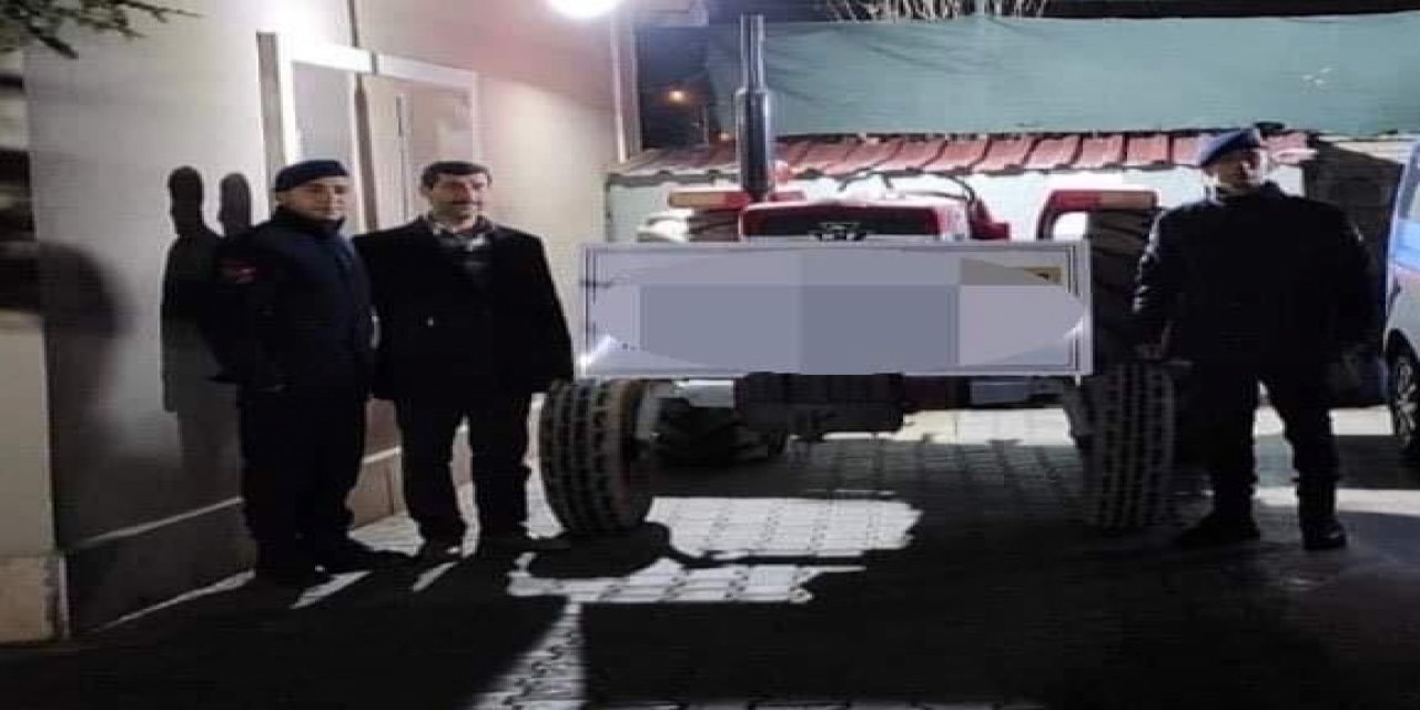 Konya'da sahte çek ile traktör çaldılar