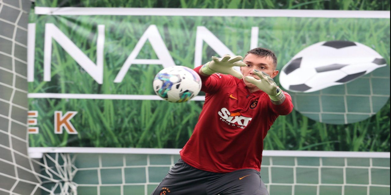 Galatasaray’da Muslera, Antalya kampına katıldı