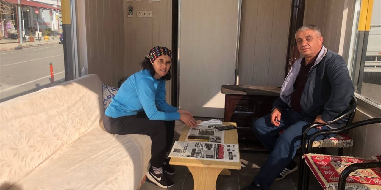 Konya'da Arslantaş çifti 11 yıldır aynı durakta taksicilik yapıyor