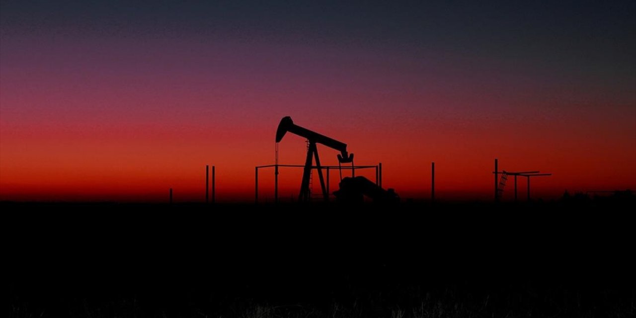 Brent petrolün varil fiyatında düşüş