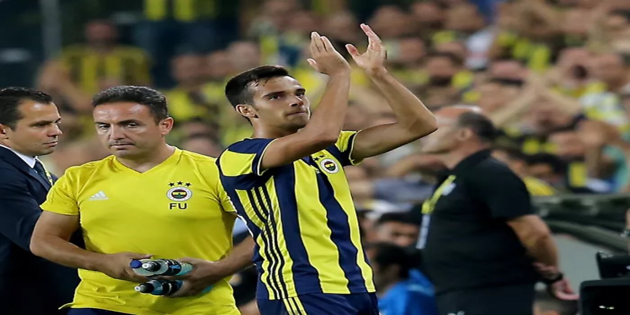 Ali Koç'un 1,5 milyon euro ödediği yıldızı Pirlo kaptı