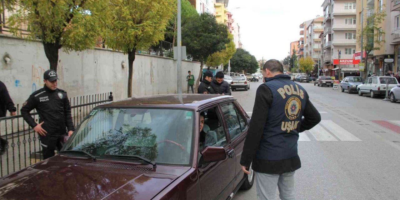Aranan 51 şüpheli tutuklandı