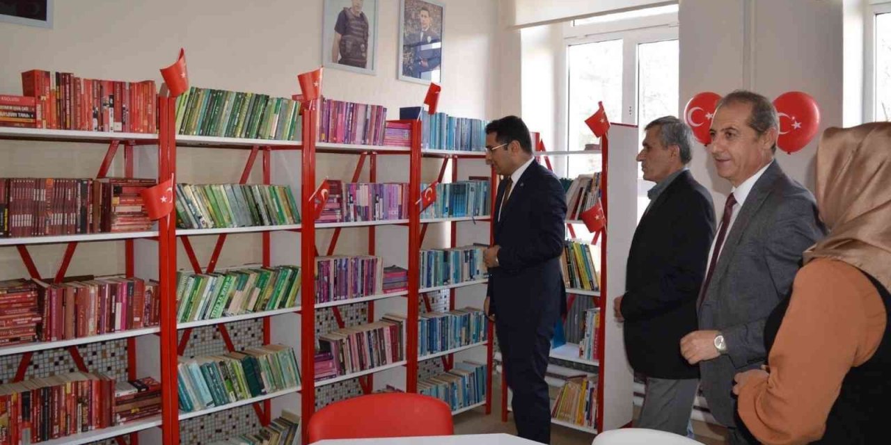 Konya'da şehidin adını taşıyan kütüphane hizmete açıldı