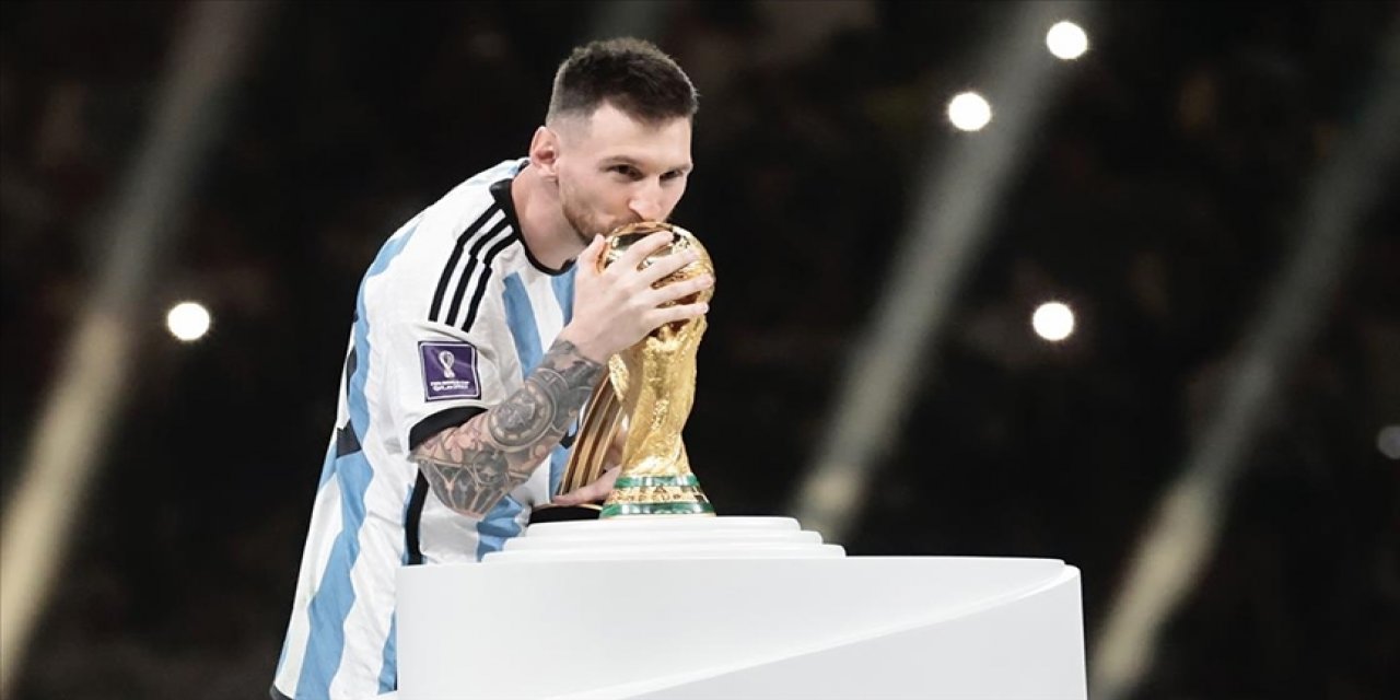 Arjantinli yıldız Messi'nin müzesindeki tek eksik de tamamlandı