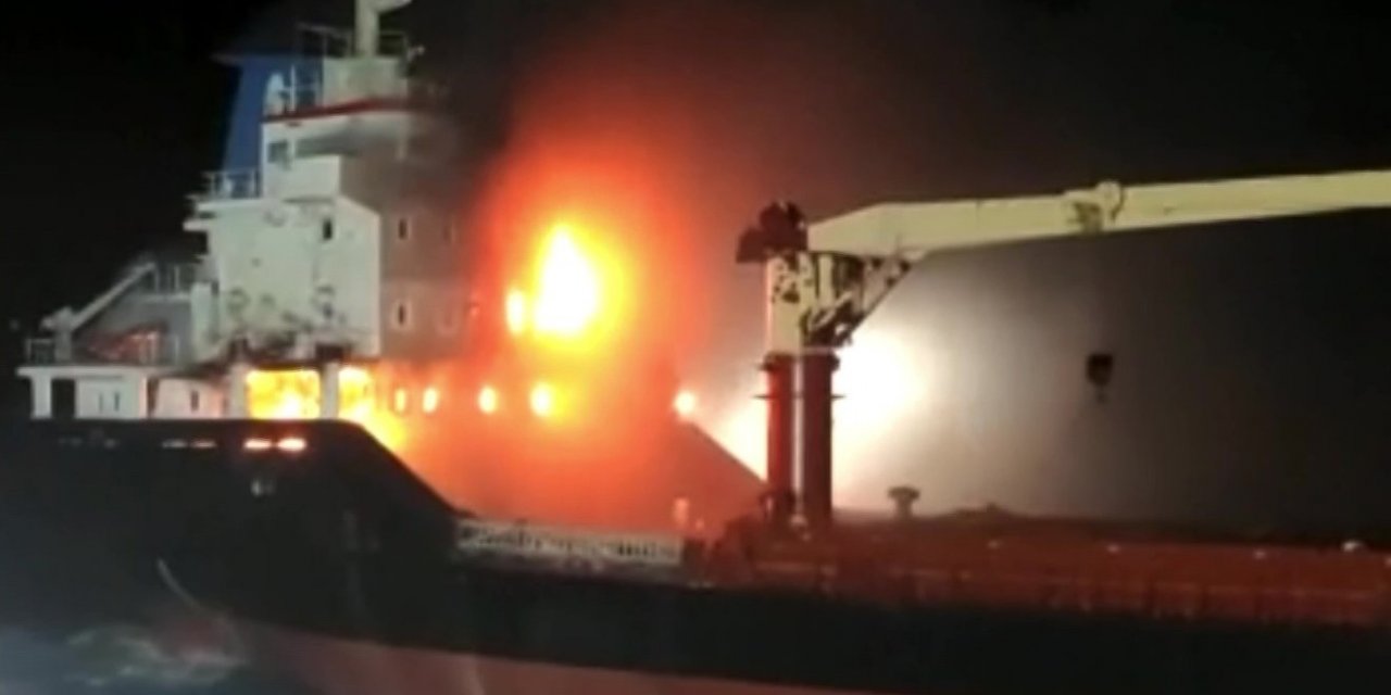 Kuru yük gemisinde yangın! 3'ü ağır 16 yaralı