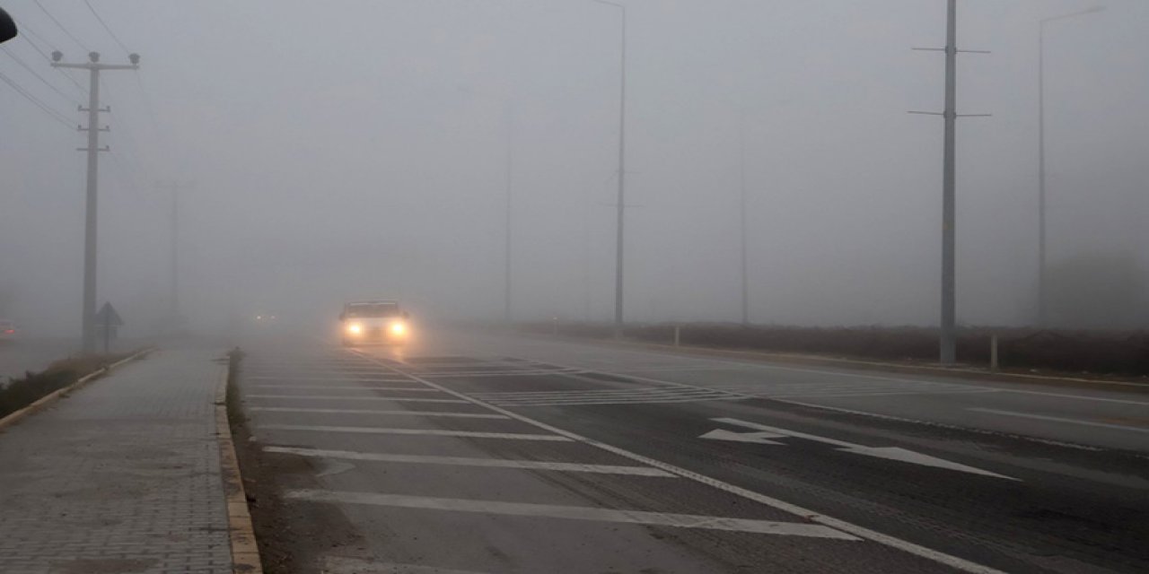 Konya'dan yola çıkacaklar dikkat! Yoğun sis ulaşımı etkiliyor