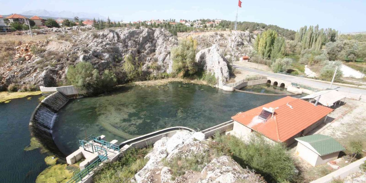 Konya'daki tarihi su değirmenini kuraklık vurdu