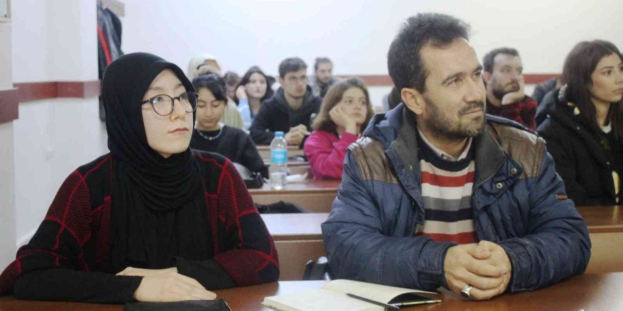 Konya'da bir babanın anlık kararı... Şimdi aynı sınıfta birlikte okuyorlar