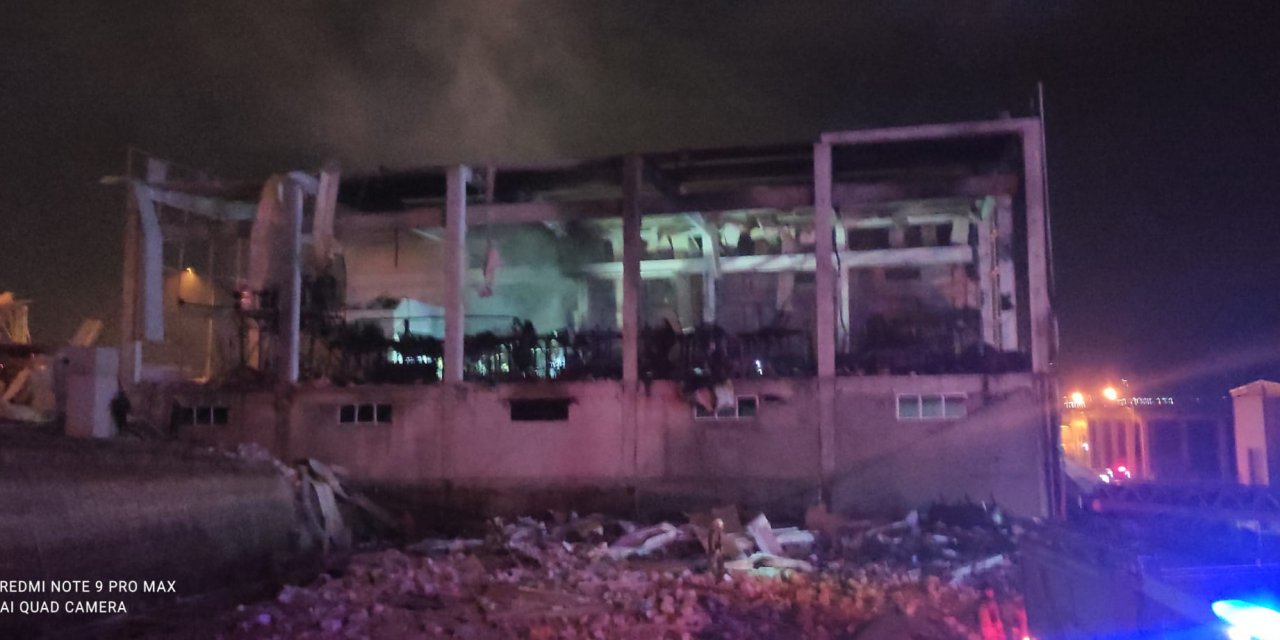 Ankara'da kauçuk fabrikasında yangın: 2 yaralı