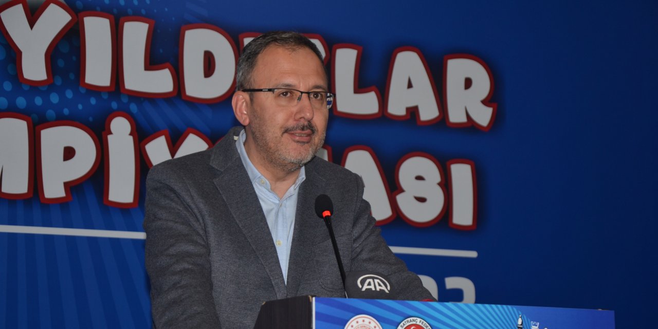 Bakan Kasapoğlu: Her evde mutlaka satranç oynayan birileri olsun