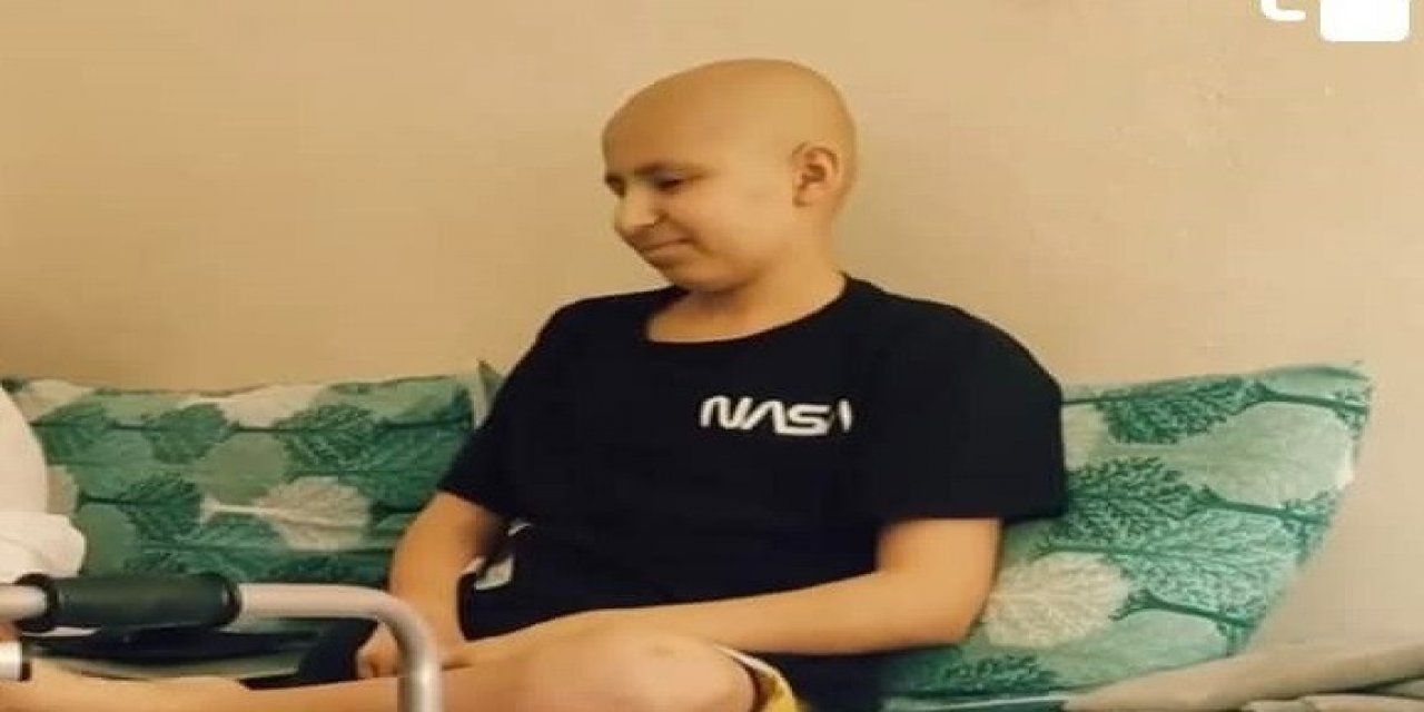 15 yaşındaki Mehmet kemik kanserine yenildi