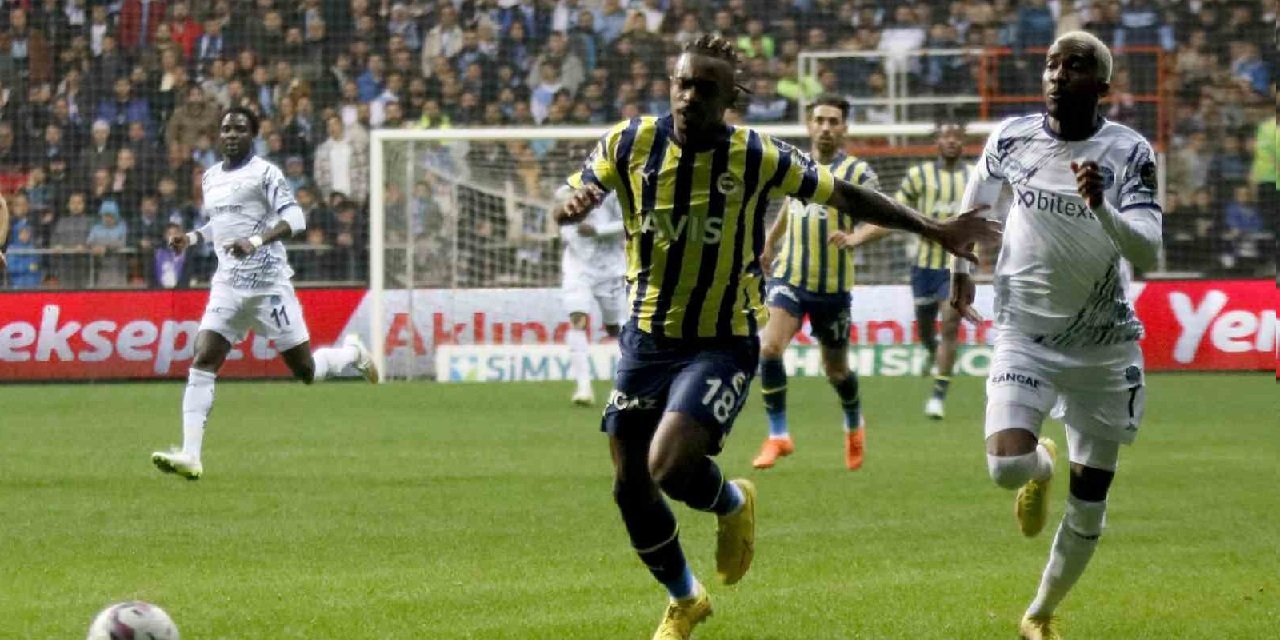 Fenerbahçe şampiyonluk yolunda ağır yaralı
