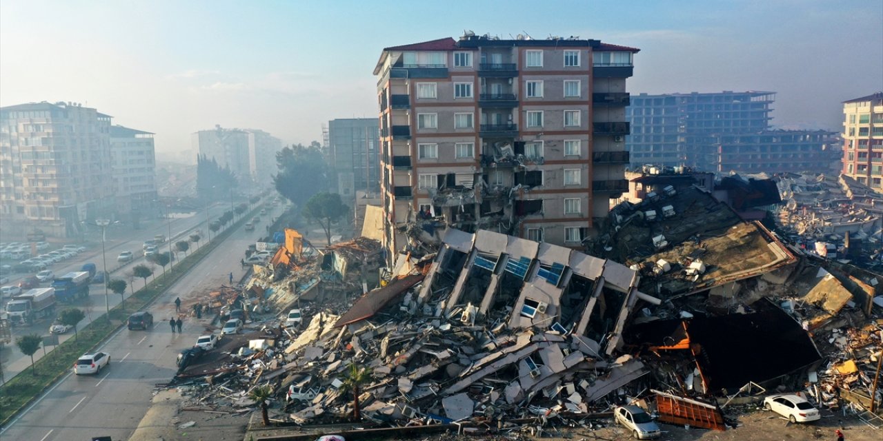 Almanya merkezli gazete deprem üzerinden Erdoğan'ın hedef aldı