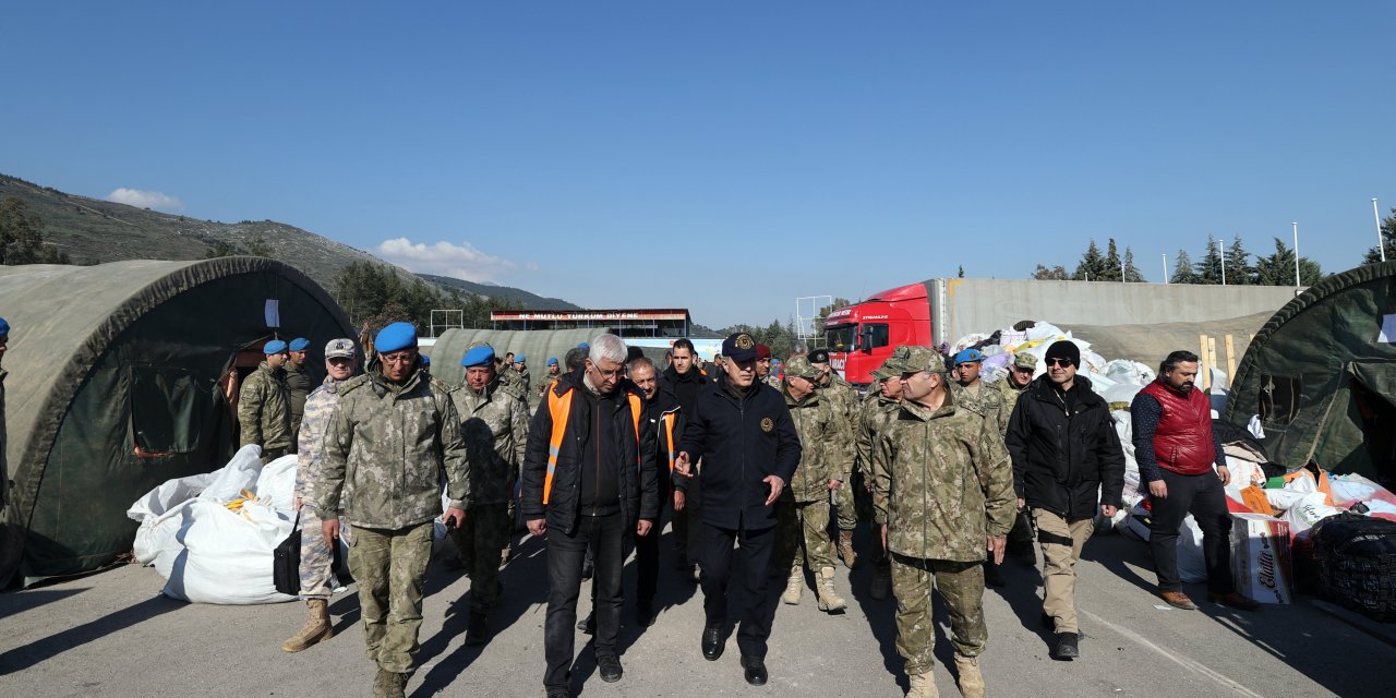 Mehmetçik, Hatay'a lojistik destek üssü kurdu