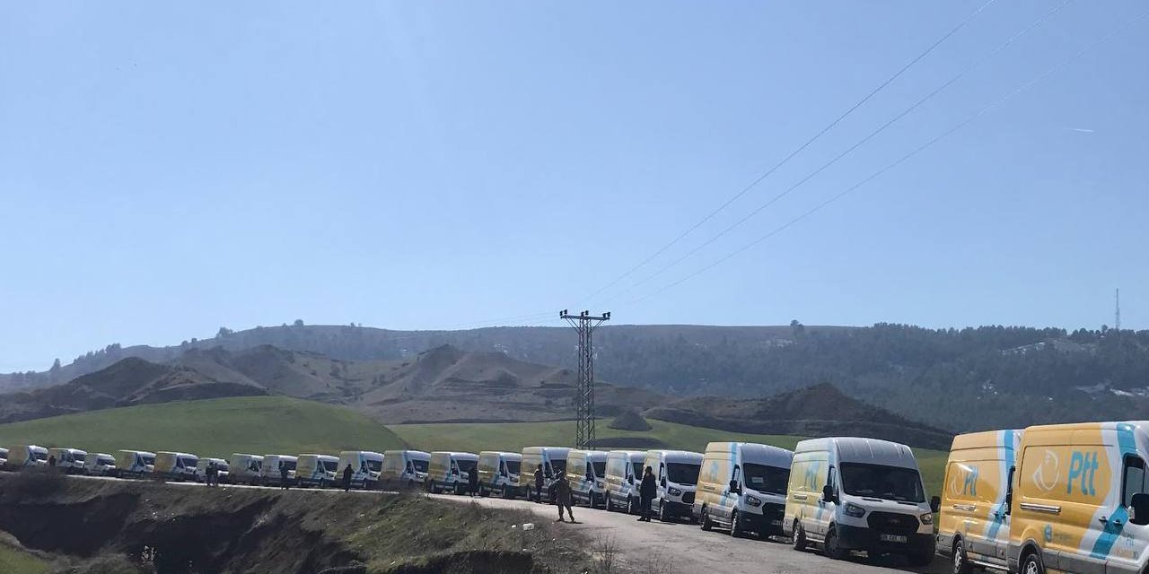 Bakanlık: 158 tren seferi ile 30 bin depremzede tahliye edildi